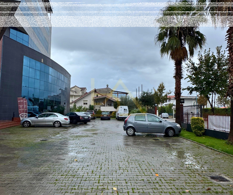 Jepet me Qira – Ambient Biznesi, Kamëz, Tiranë