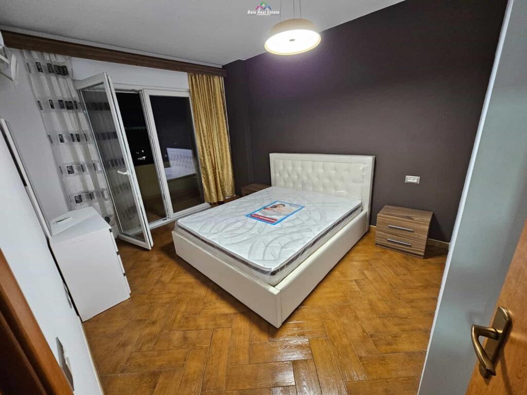 Apartament Me Qera 3+1 Tek Dritan Hoxha (ID B230183) Tirane