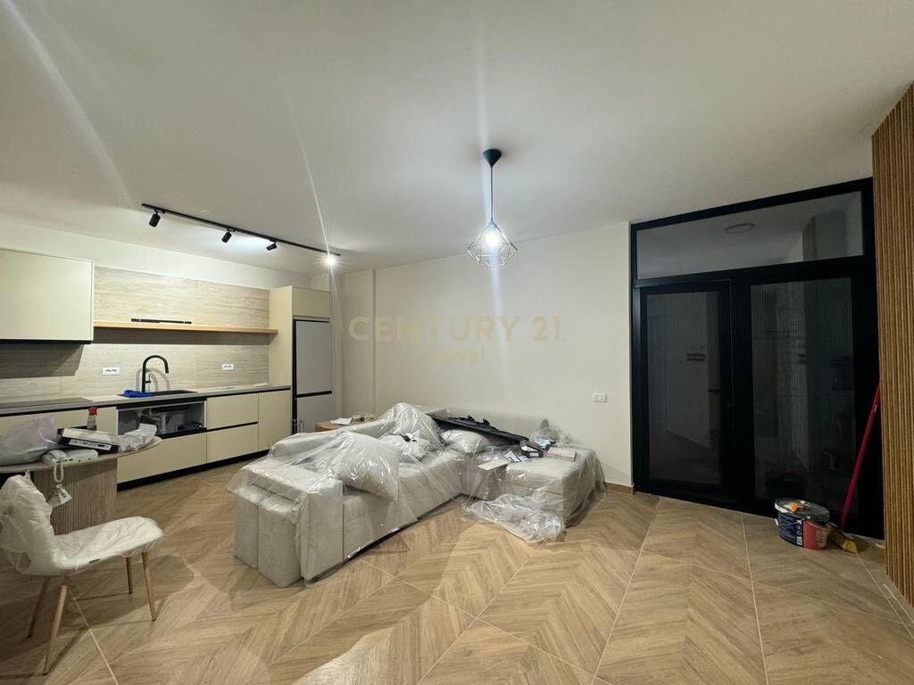 For sale 1+ 1 in Durres Beach 120 000