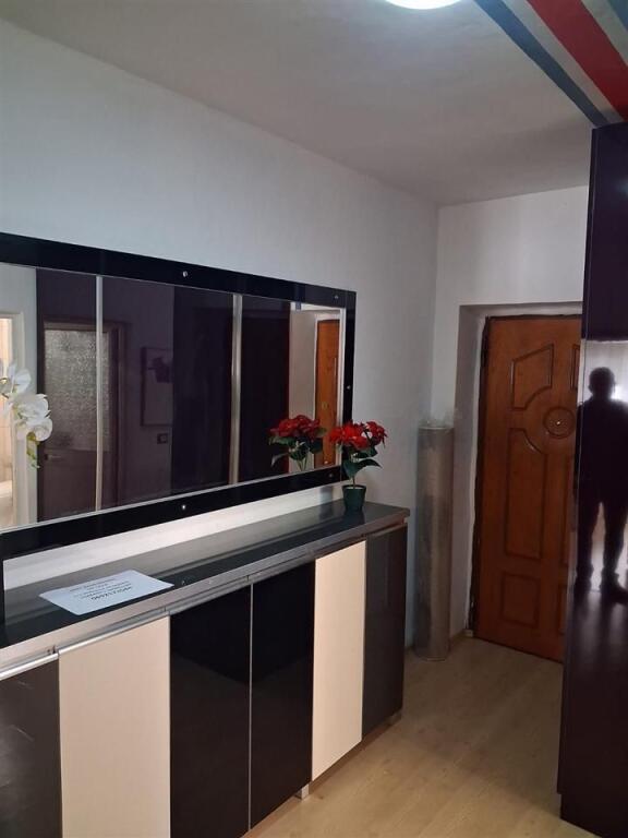 Apartament 1+1 me qira afer Bllokut