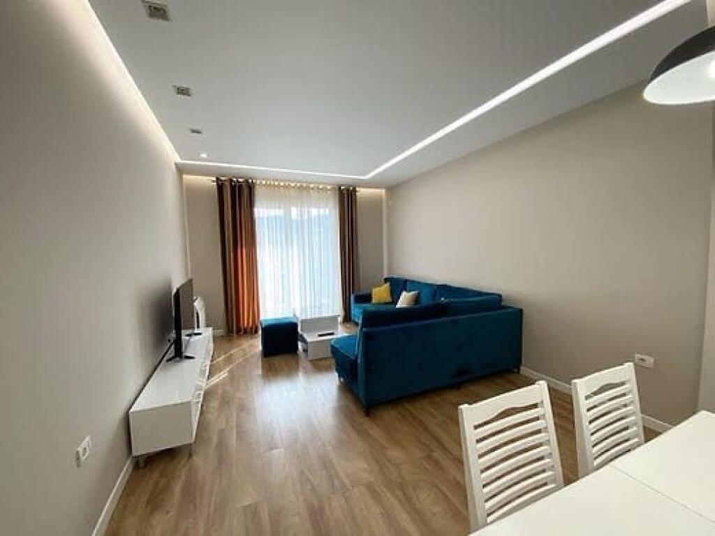 Jepet me qira Apartament 2+1+2Blk | Komune e Parisit, pranë Kika 2