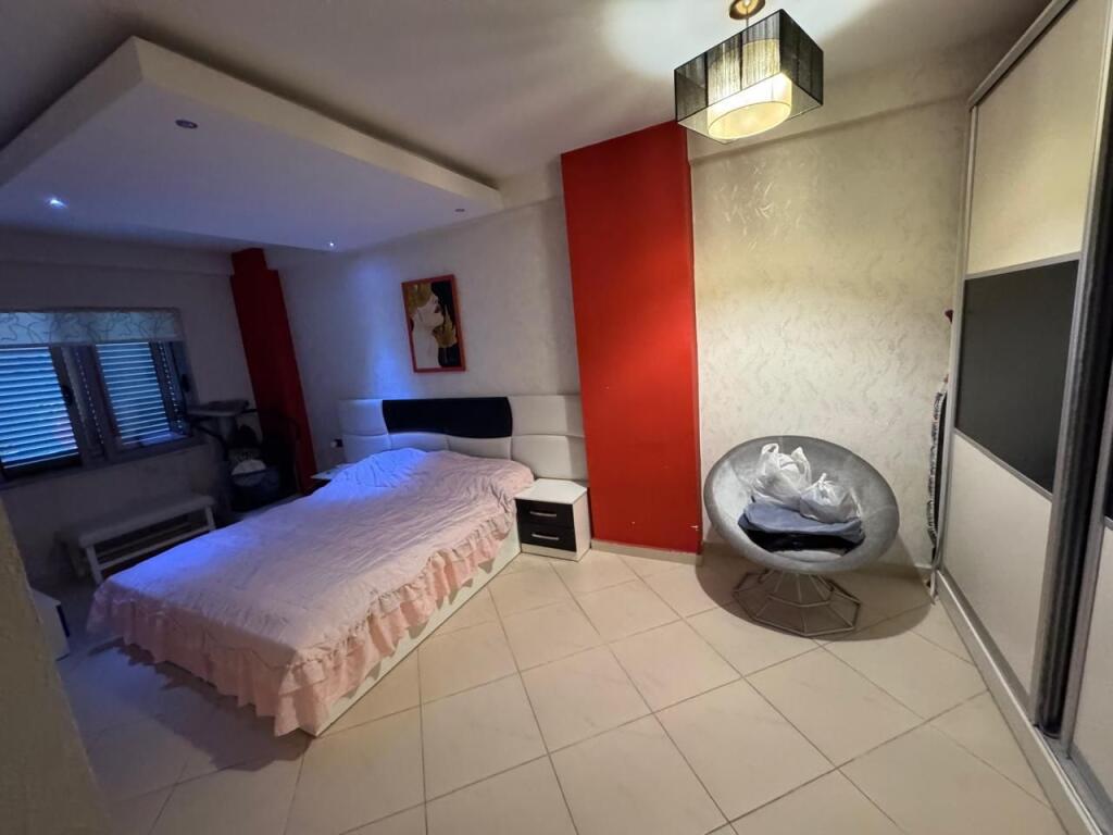 super Apartament 2+1 me qira ne yzberisht