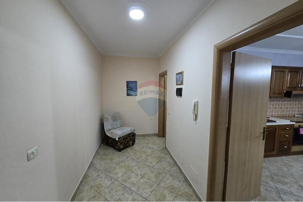Apartament per qera 2+1+2 tek 21 Dhjetori