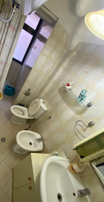 🏡 Appartamento 1+1 in Affitto su Brryli, Tirana