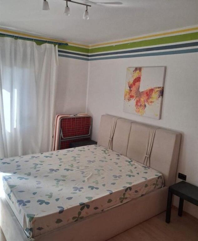 Apartament 1+1 me qira afer Bllokut