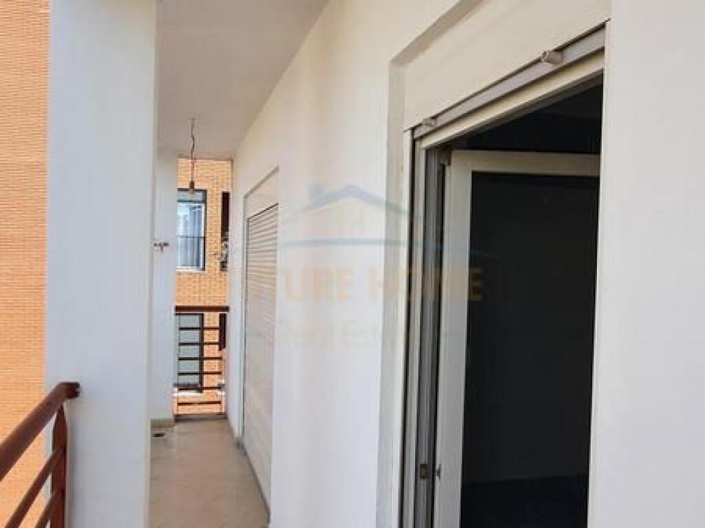 Shitet, Apartament 2+1, Alidemi, Tirane
