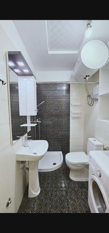 Apartament 1+1 liqeni thatë