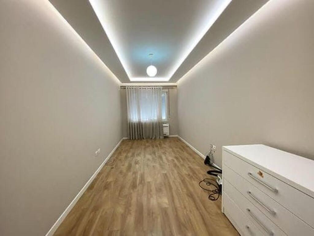 Jepet me qira Apartament 2+1+2Blk | Komune e Parisit, pranë Kika 2