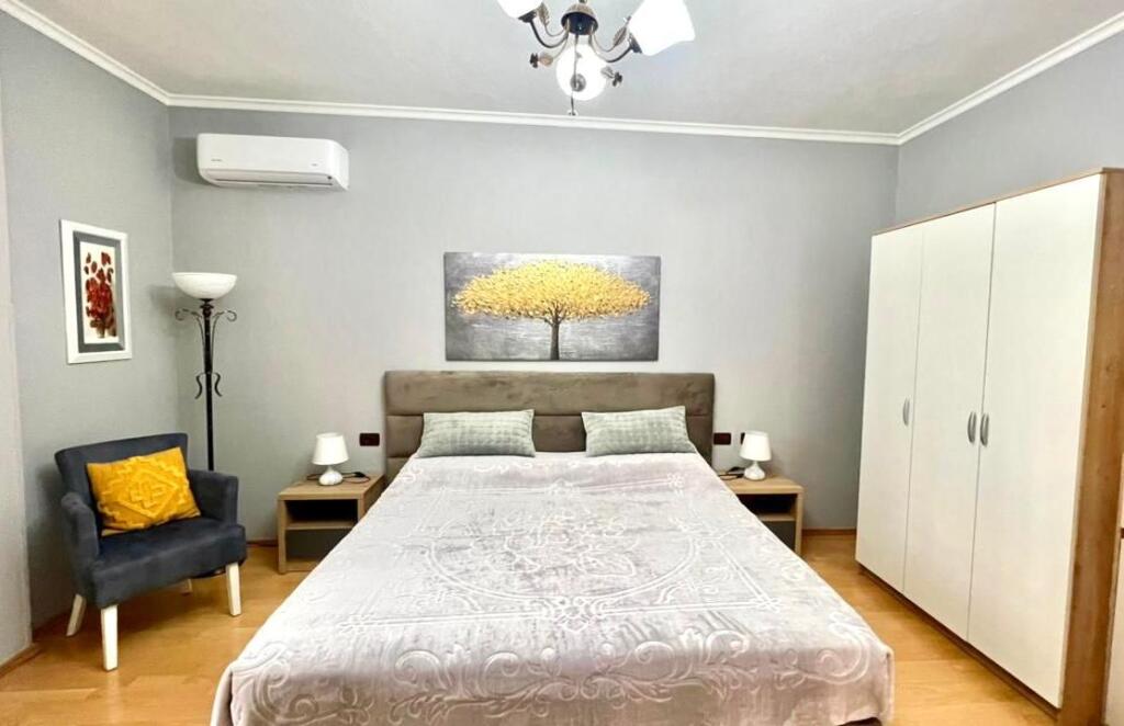 *For Rent : 1+1+2wc Ballet School -  (Lej&Laj) - Roadside - 3rd Floor - 600€ - 75m² - 100% New Uninhabited*