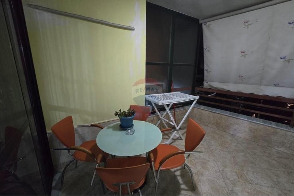 Apartament per qera 2+1+2 tek 21 Dhjetori