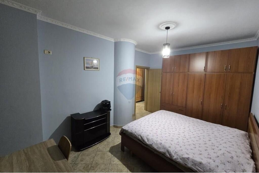 Apartament per qera 2+1+2 tek 21 Dhjetori