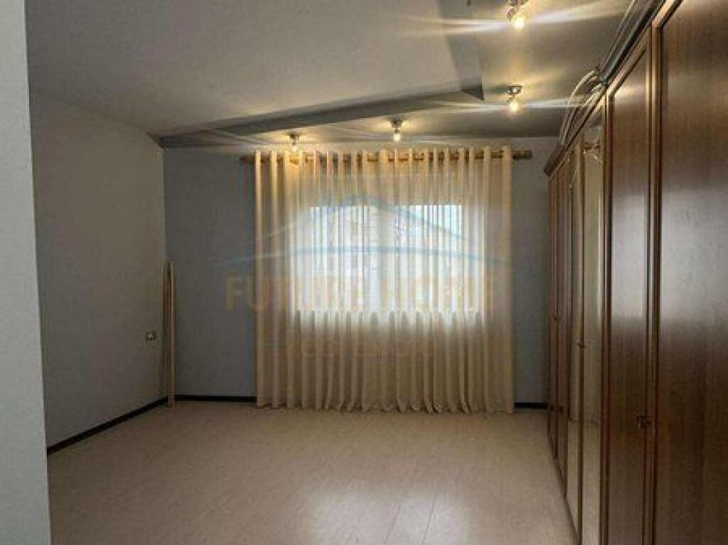 Qera , Apartament 2+1+2 Unaza e Re , Tirane