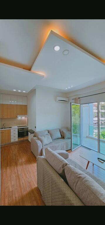 Apartament 1+1 liqeni thatë