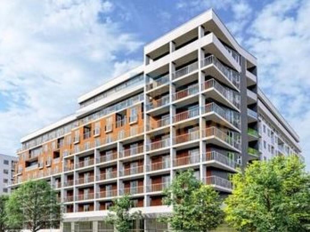 Shitet, Apartament 2+1, Paskuqan