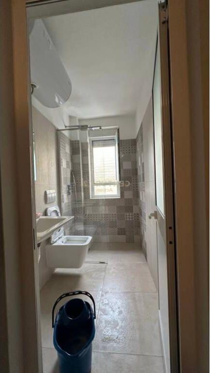 Apartament 2+1 me qira, 21 Dhjetori