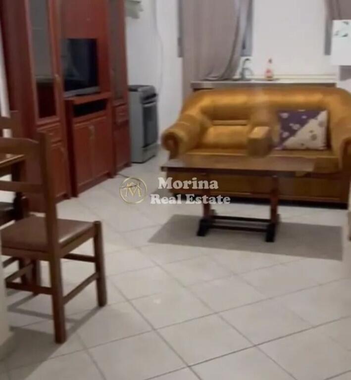 affitto, Appartamento 1+1, Via Myslym Shyri, 400 Euro/mese