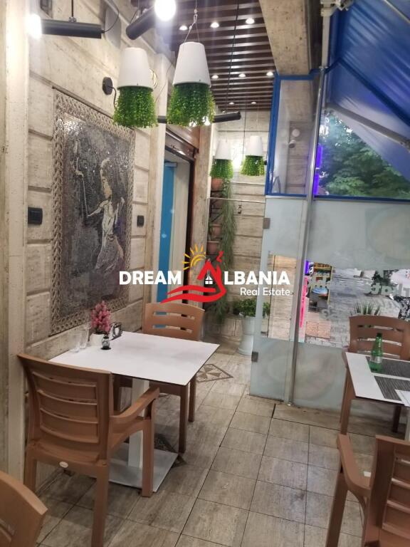 Vendita Attività Negozio di Pesce e Ristorante in Via Barrikadave a Tirana (ID 4171418)