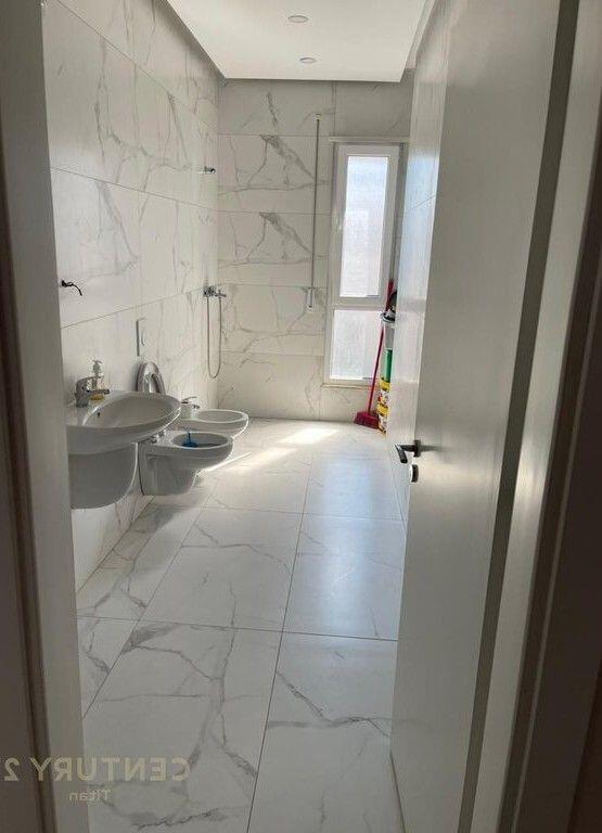 Shitet Apartament 2+1+2 ne Kamez.