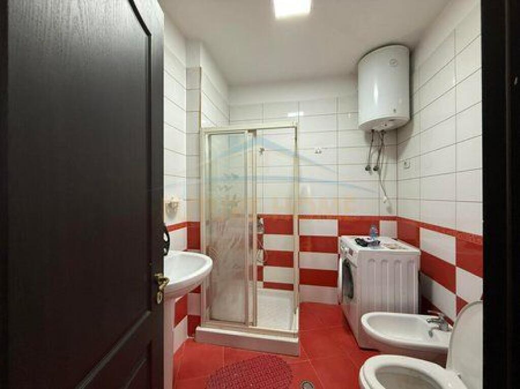 Shitet, Ambient Biznesi Multifunksional, Don Bosko, Tirane