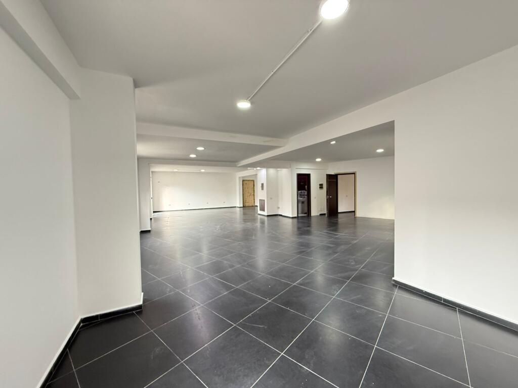 Shitet, Ambient Biznesi Multifunksional, Don Bosko, Tirane 465,000 €