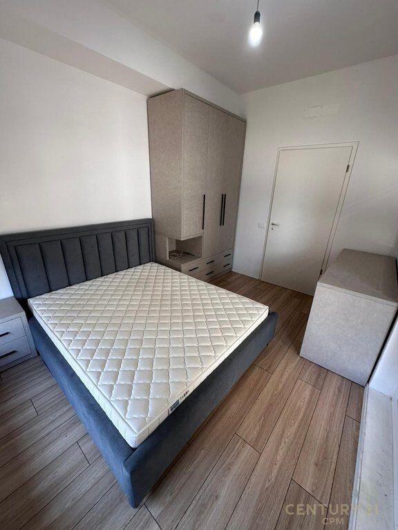 Shitet, Apartament 2+1, Kompleksi Mangalem, Tiranë. 130,000 €