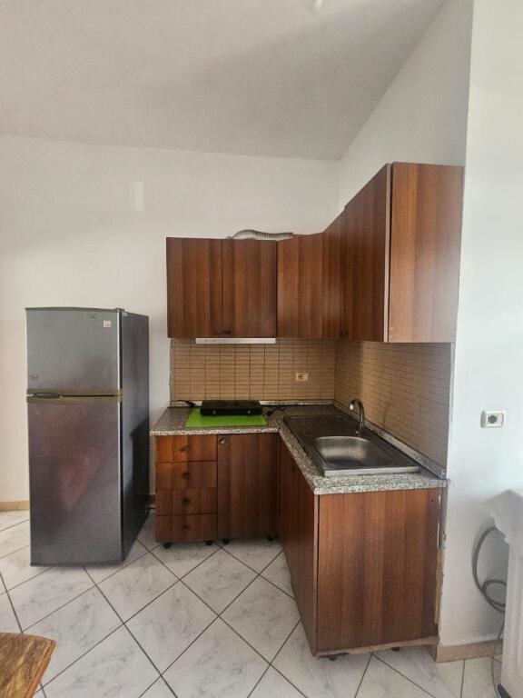 JEPET ME QERA APARTAMENT 1+1 NE KENETE DURRES