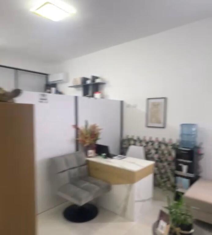 Zyre me qira tek Ish Parku i Autobuzave