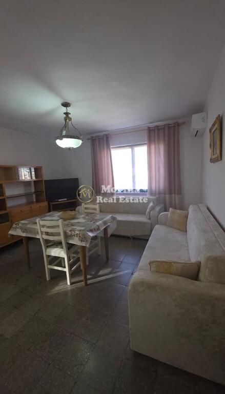 Qera, Apartament 2+1, Pazari Ri, 600 Euro/Muaj