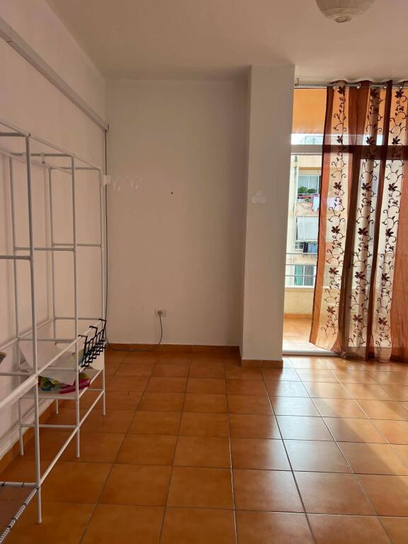 JEPET ME QIRA 2+1+1 ASTIR 45.000 LEKE