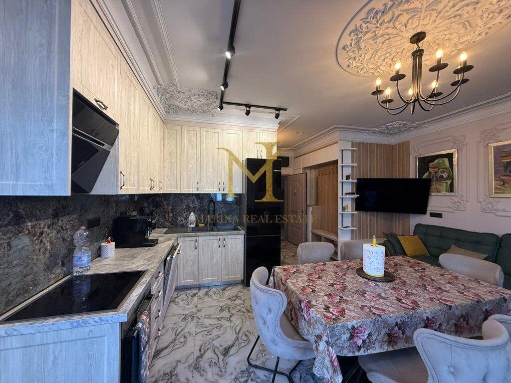 Apartament 1+1 për Qera – Vetëm 100 metra larg plazhit !