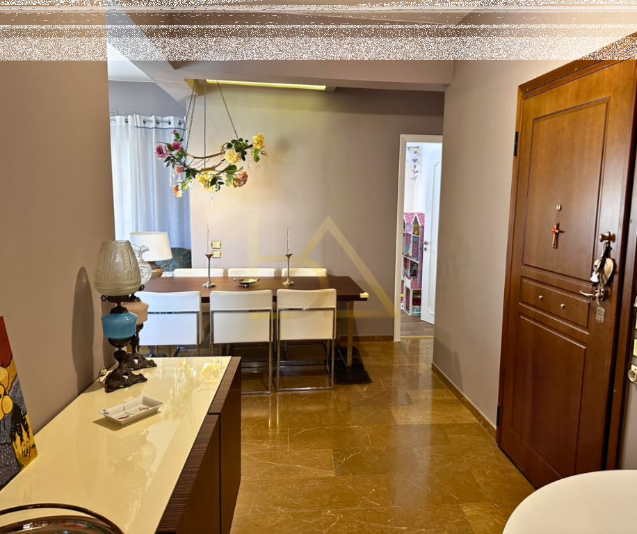 Shitet ambient biznesi + ambient banimi – Aroi, Patras, Greqi