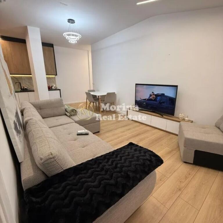 Shitet Apartament 1+1, Don Bosko ,110.000 euro