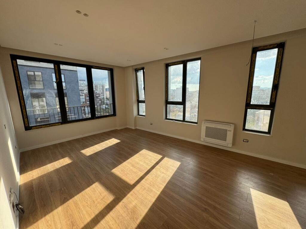 🏡 Shitet Apartament 2+1+2 📍 Adresa: Jordan Misja