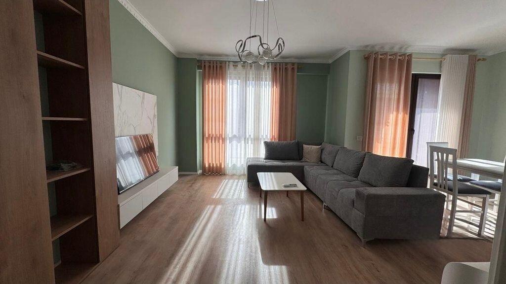 Apartament 2+1 me 2 Tualete + Parkim – Myslym Shyr, 100m²