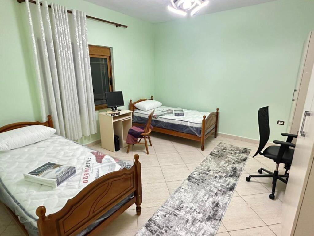 APARTAMENT ME QERA 1+1 SAUK 45.000 LEKE