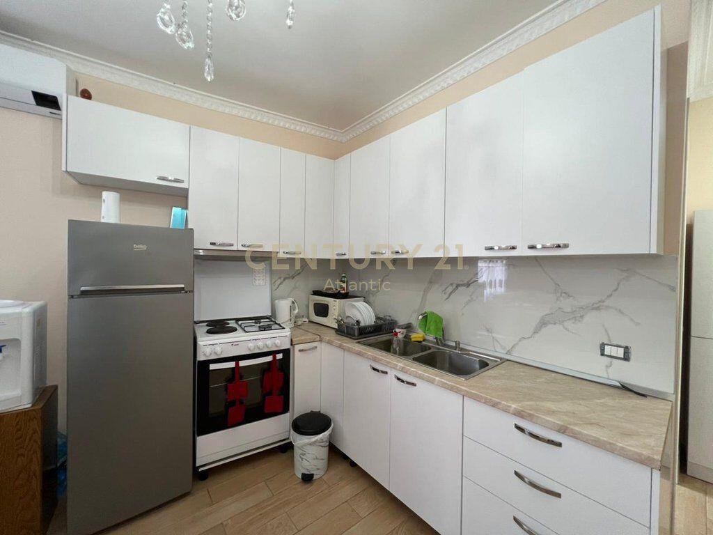 FURNISHED 1+1 APARTMENT FOR RENT IN ILIRIA BEACH 90M2 BUILDING FROM 2022 !