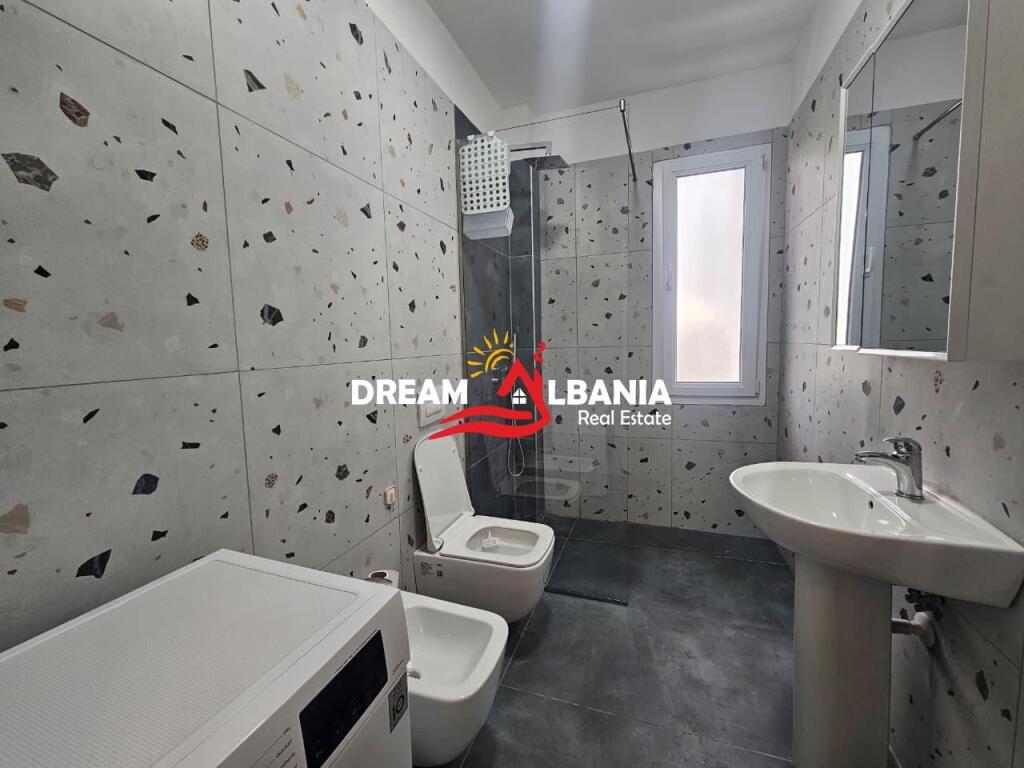 Apartament 3+1 me qera ne Laprake prane Hotel Relax (ID 4231374).