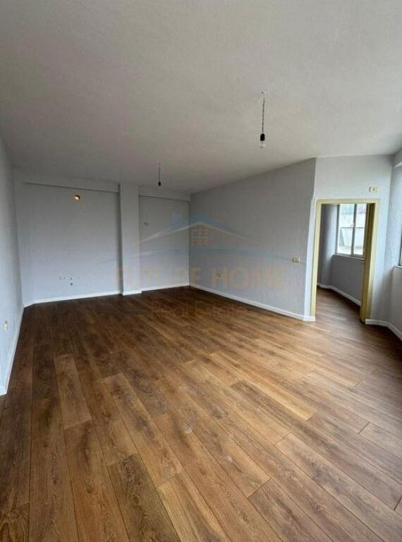 In vendita, Appartamento 1+1, Fresku, Tirana
