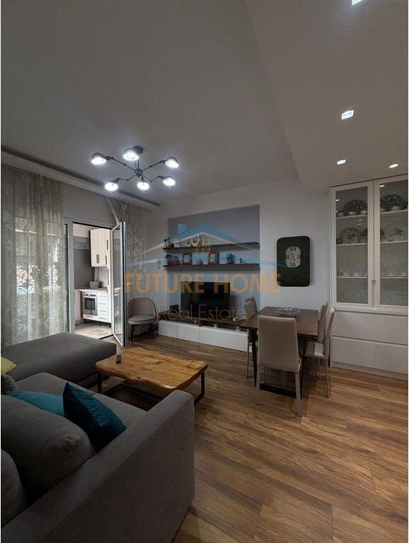 Shitet, Apartament 2+1+Post Parkimi, Kompleksi Golden Park