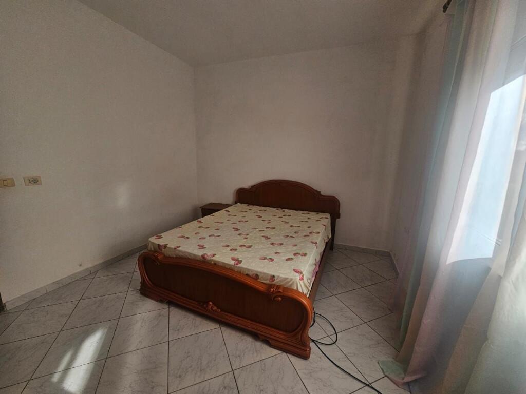 JEPET ME QERA APARTAMENT 1+1 NE KENETE DURRES