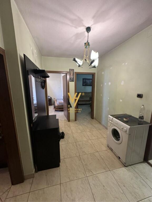 VENDESI APPARTAMENTO 3+1+BLK IN VIA IRFAN TOMINI 165.000 EURO