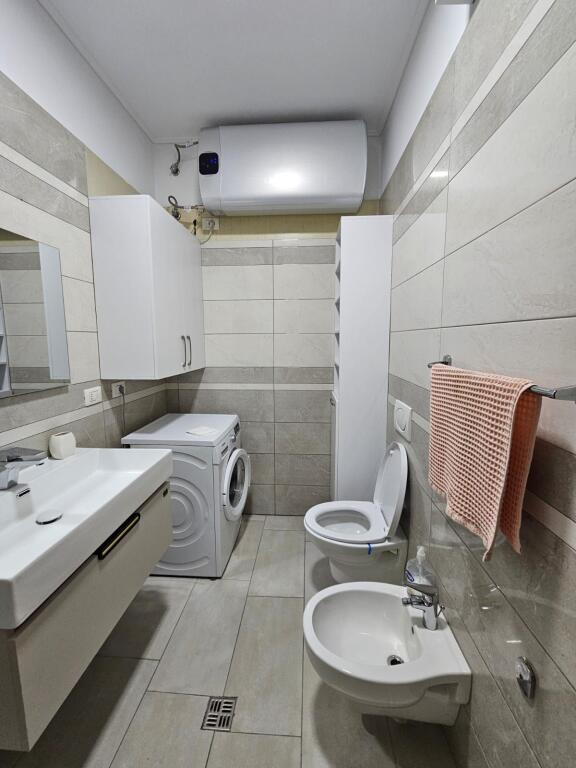 Jepet me qira apartament 1+1 në Delijorgji 📍 Godina “Helenikoni”
