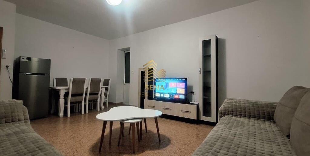 Qira, Apartament 1+1, Ali Demi, 450 Euro/muaj