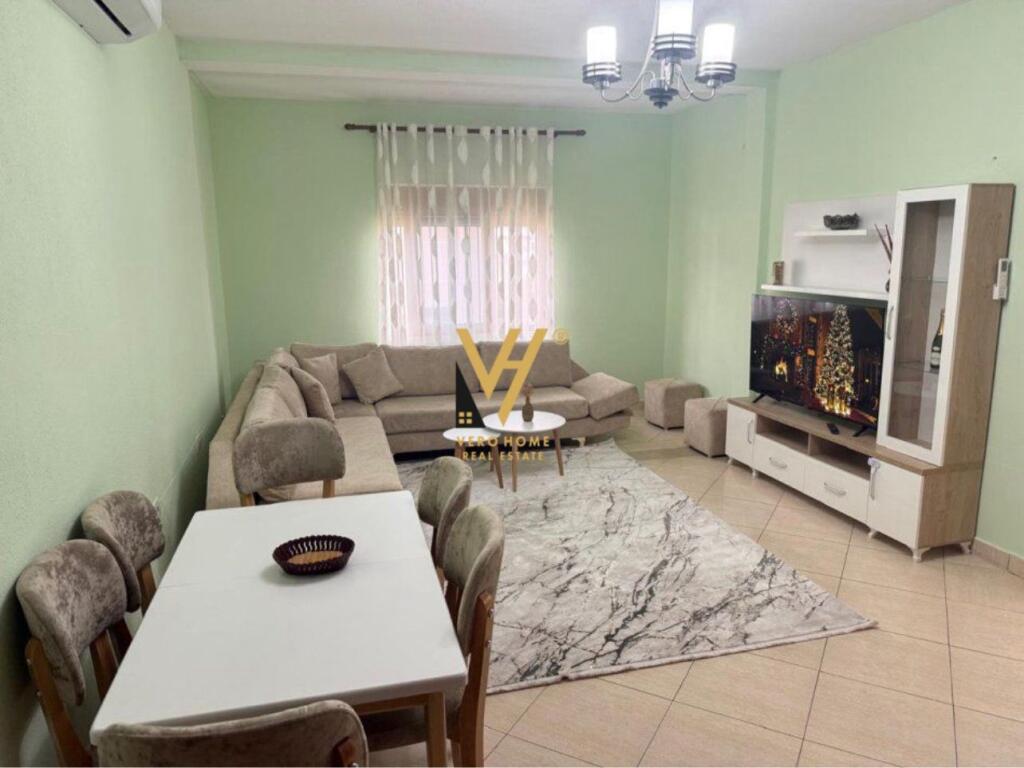 JEPET APARTAMENT 2+1+BLK ME QIRA TE QYTET STUDENTI 45.000 LEKE