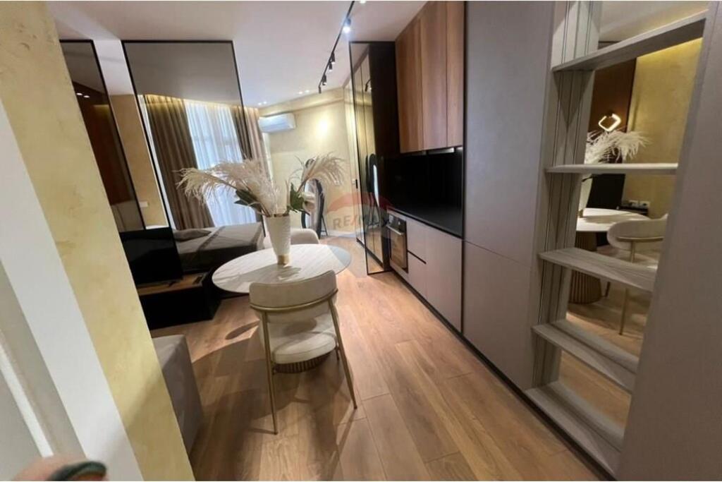 Apartament - Për Shitje - Rruga e Kavajës, Tiranë(ID: 530181095-236)