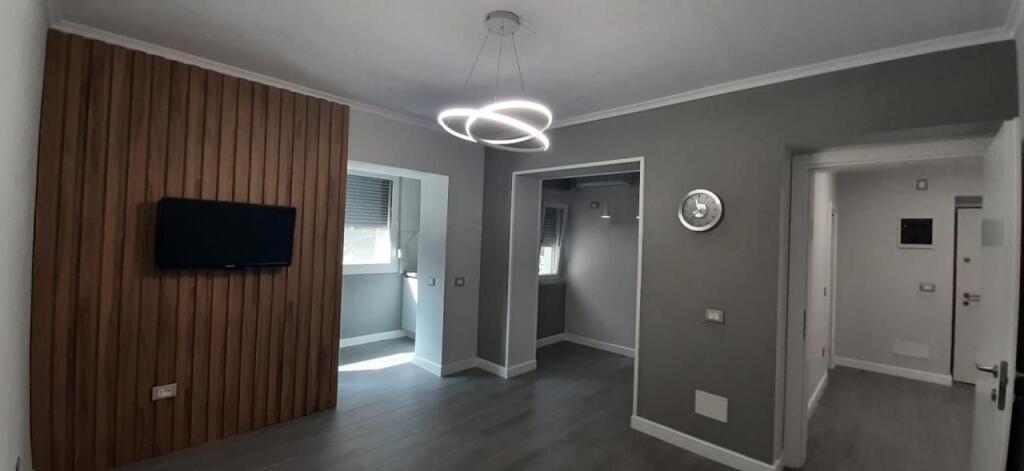 1+1, furnished for the first time, red school, 600 euros