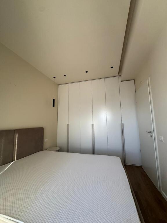 Super apartament me qera te rezidenca Kaimi, Ali Demi!