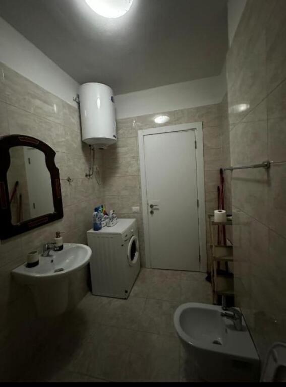 Apartament 2+1+2 + Parking, Rruga Panorama, Spak-u