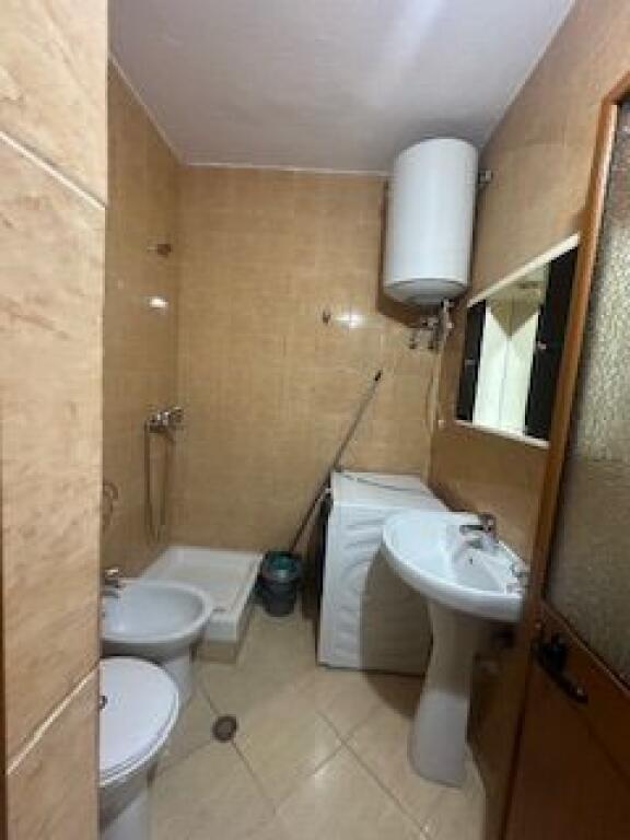 Apartment 1+1 near globe with good furniture 500€