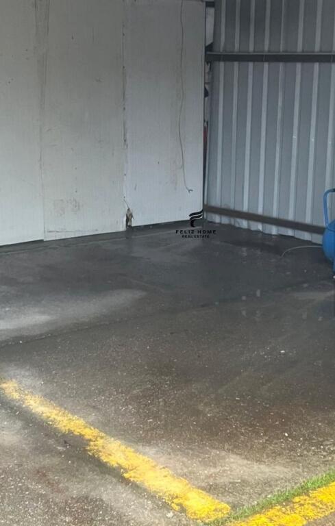 MAGAZINE ME QERA 60 M2 5 MAJI 80.000 LEKE